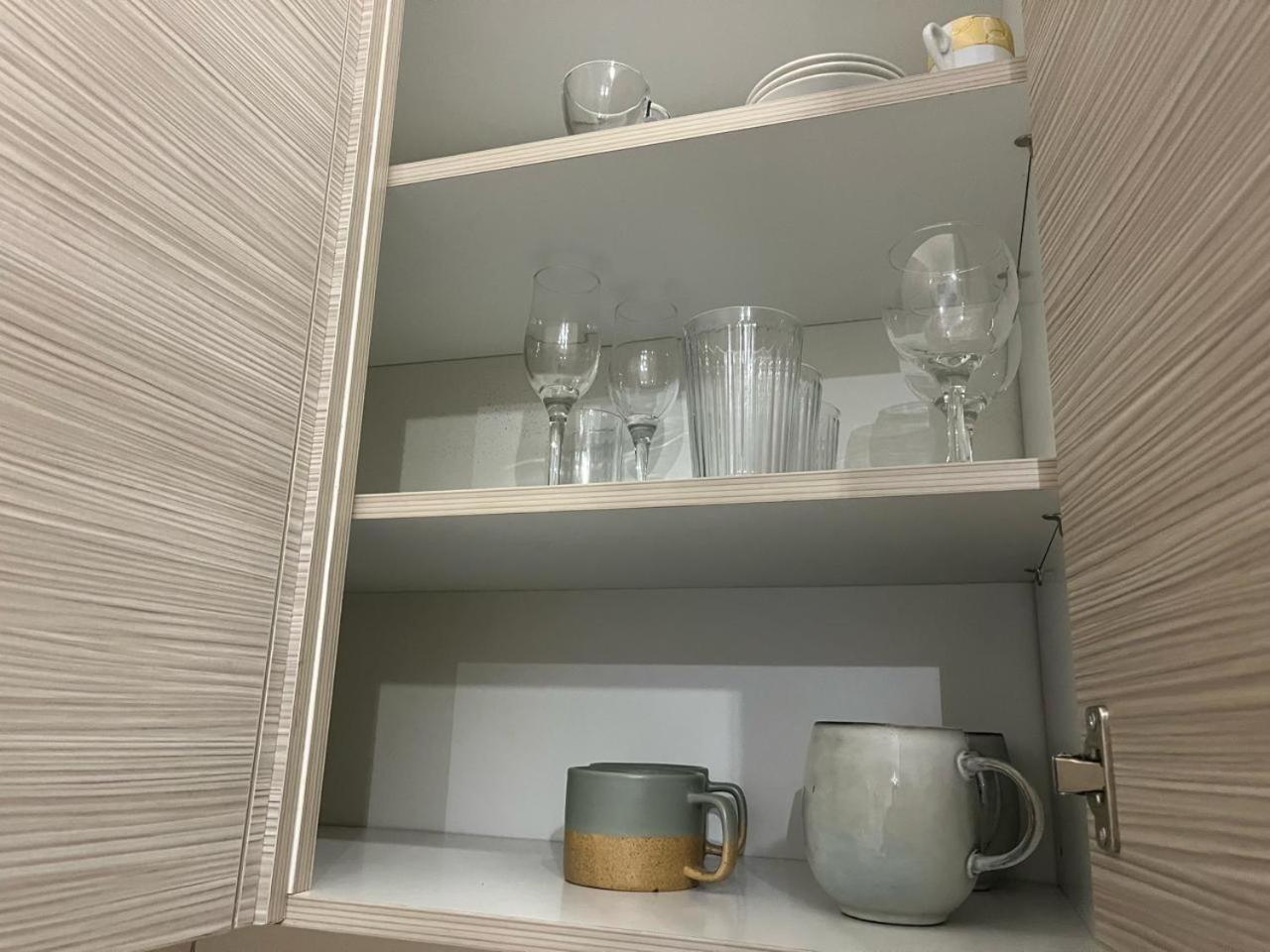 Golden Fleece Apartment Vipgreece เอเธนส์ ภายนอก รูปภาพ