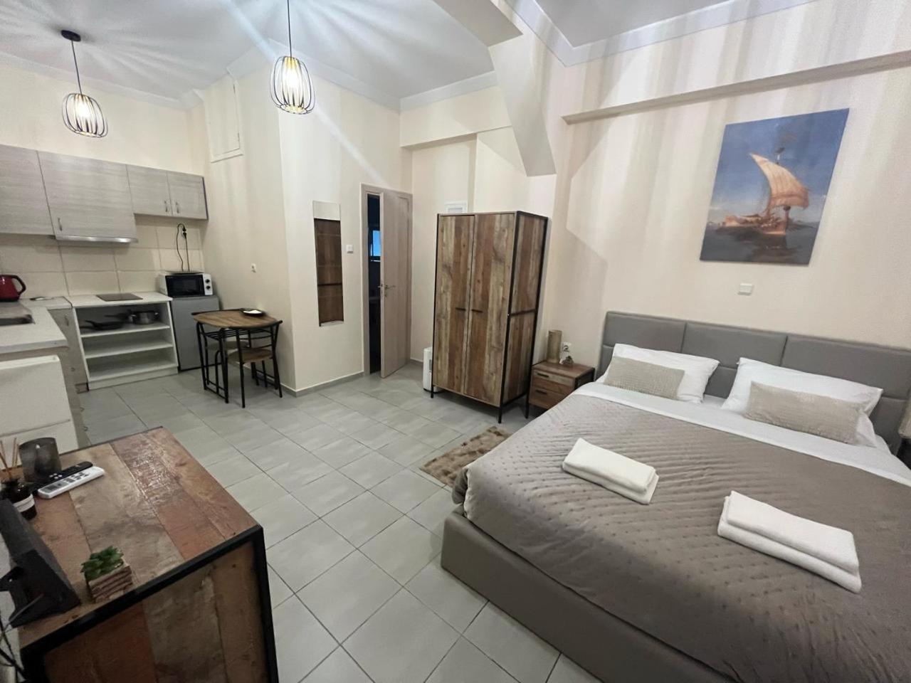 Golden Fleece Apartment Vipgreece เอเธนส์ ภายนอก รูปภาพ